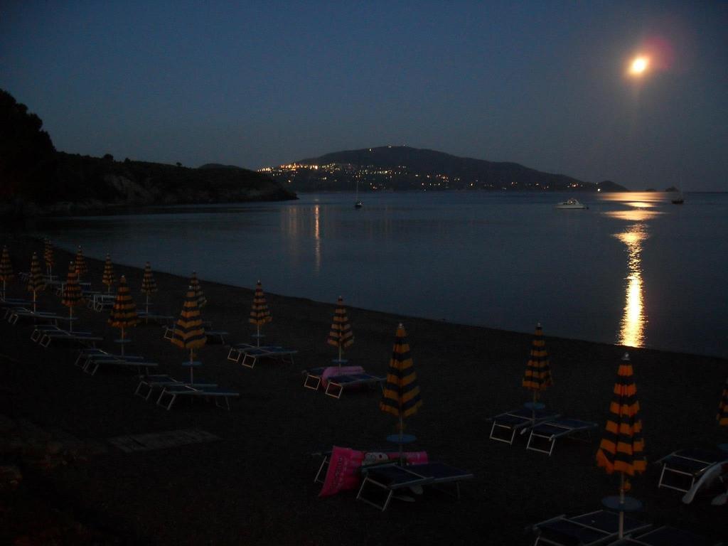 Aparthotel Casa Del Golfo Lacona Exteriér fotografie