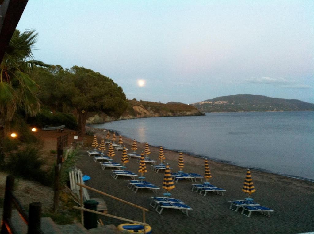 Aparthotel Casa Del Golfo Lacona Exteriér fotografie